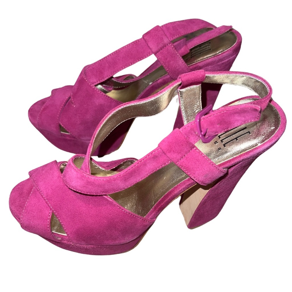 Pelle Moda Heels
